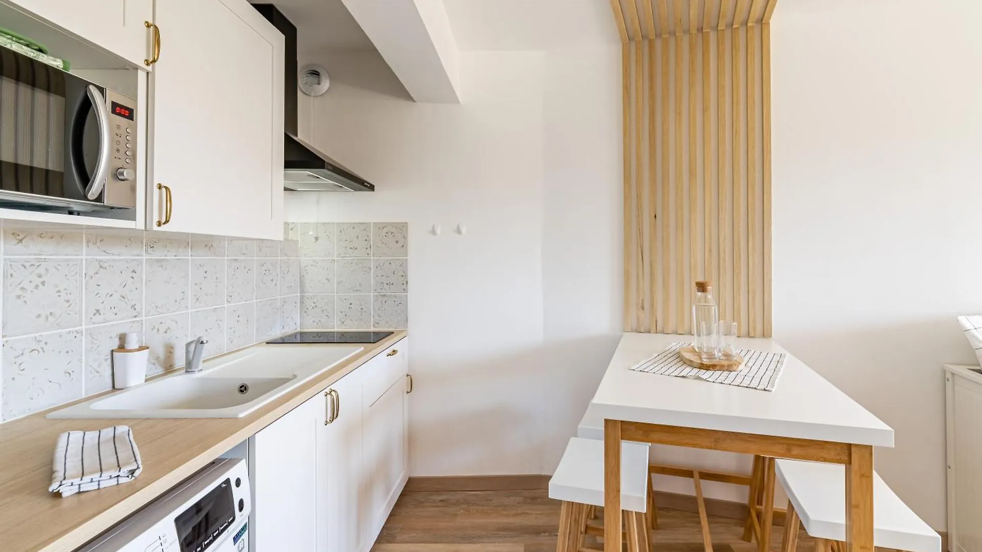 Apartament St Charles : Confortable+ Balcon Marsylia Francja