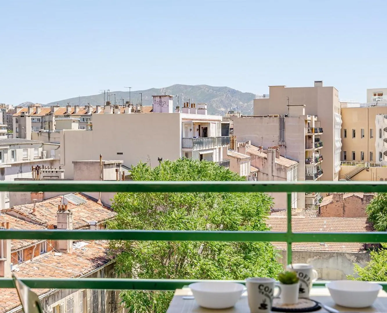 St Charles : Confortable+ Balcon Marsylia 0*,