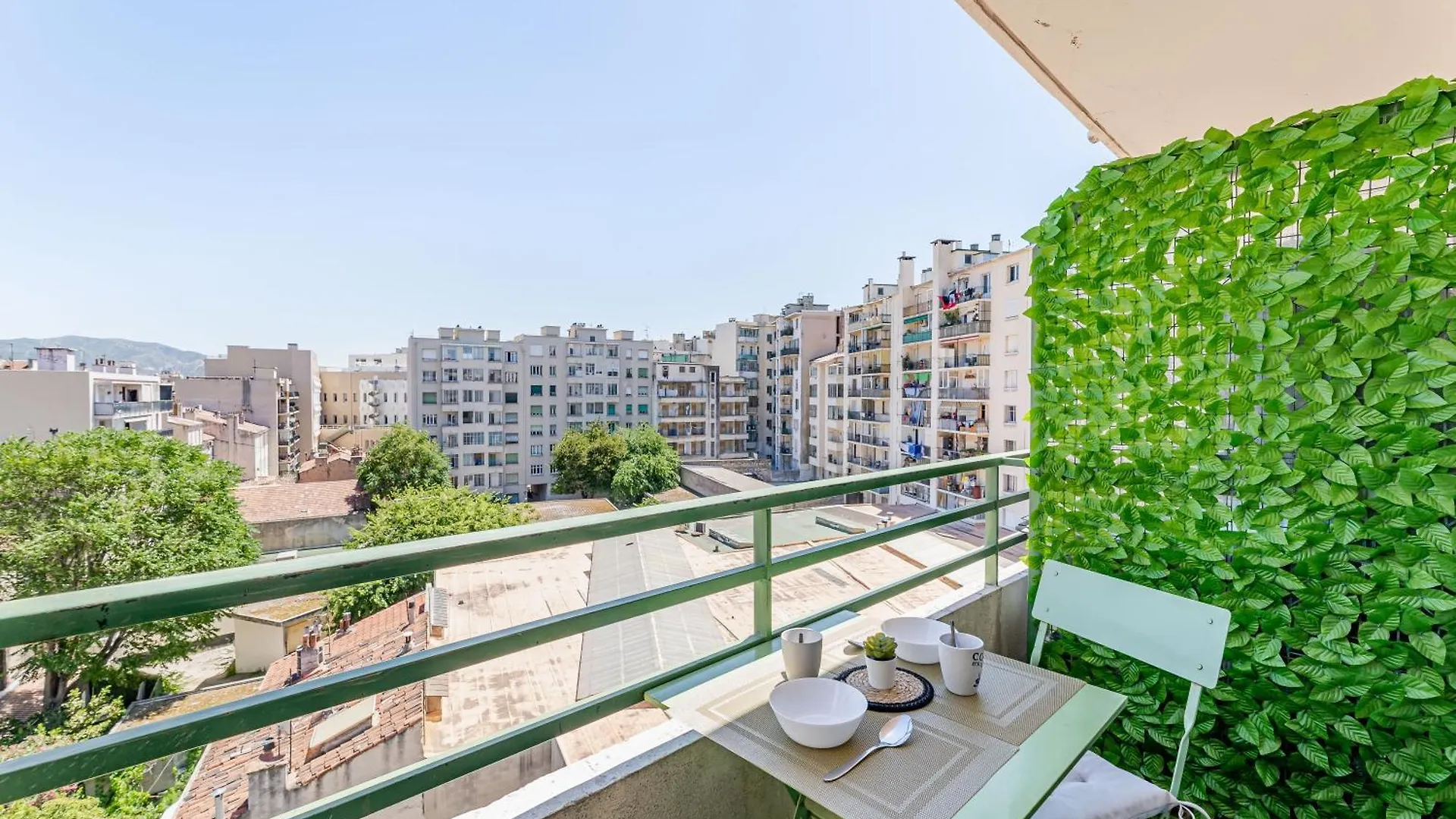 Apartament St Charles : Confortable+ Balcon Marsylia Francja